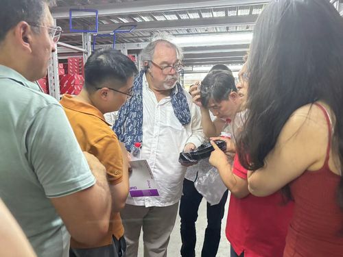 son şirket davası hakkında Fransa'dan Cipanguo Grubu, şirketimizi ziyaret etti.