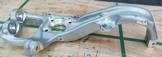 Tesla Model X 15-21 Koyun Boynuzu Ön LH 1027311-00