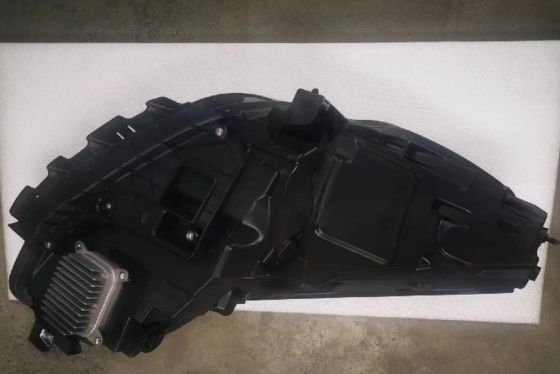 Tesla Model 3 Y 2021-2023 için LED Far Grubu Sağ Taraf