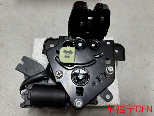 Tesla Model 3/Y Arka Bagaj Mandalı Siyah Ayarlanabilir Sönümleme