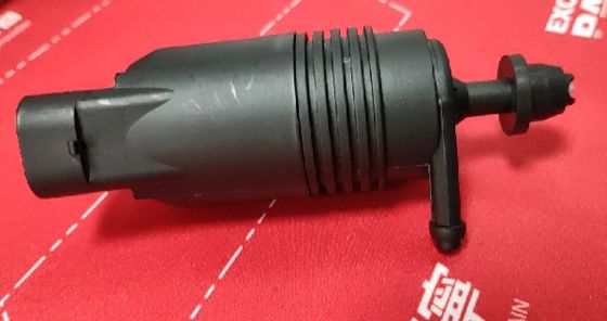 Tesla Model X yıkama pompası 1056772-00-A 2015-2021 için 10x6x5 Siyah