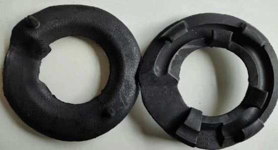 Tesla Model 3/Y Arka Helezon Yay İzolatör Pedi Kapağı 90mm x 14mm Siyah